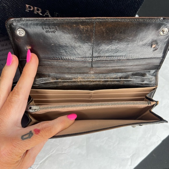 Authentic Prada Wallet - Picture 11 of 13